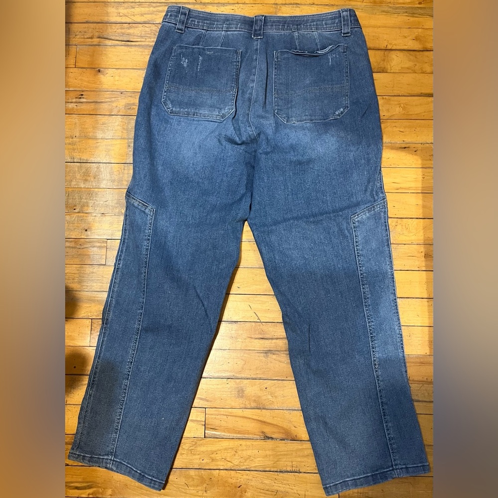 Democracy “Ab” technology Barrel Leg Jeans High Rise Medium Sandblast Blue (16) - Picture 2 of 8